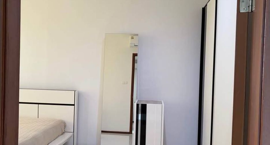 Condo en alquiler de 1 habitaciones en Khlong San, Bangkok