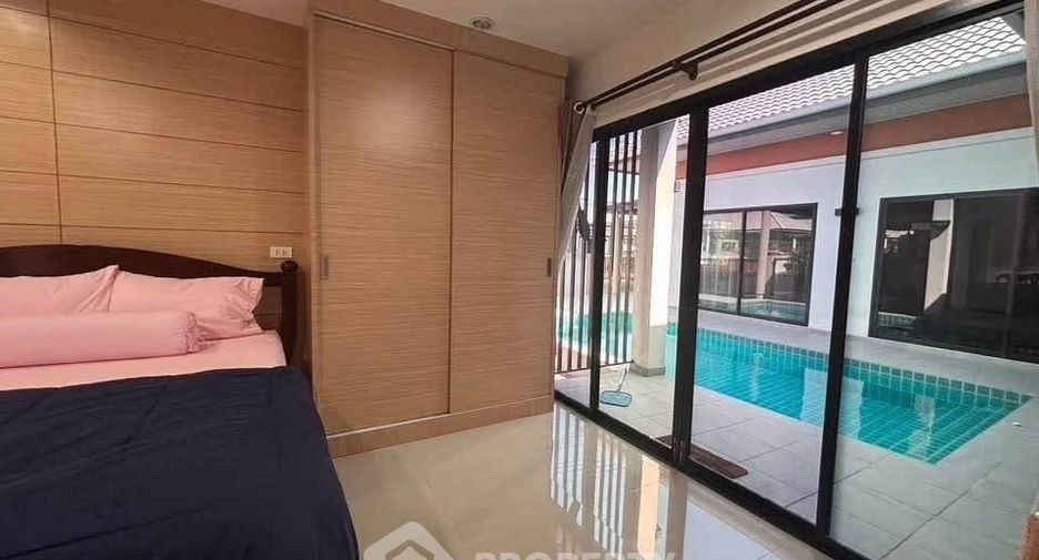 For rent 3 bedrooms house in Mueang Chon Buri, Chonburi