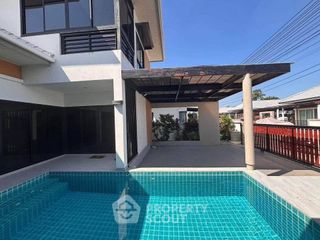 For rent 3 bedrooms house in Mueang Chon Buri, Chonburi