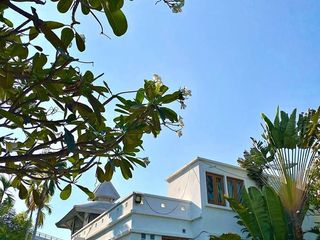 Casa en alquiler de 5 habitaciones en Bang Lamung, Chonburi