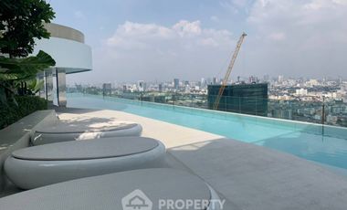 For rent 1 bed condo in Watthana, Bangkok