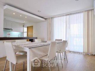 For rent 3 bedrooms apartment in Sathon, Bangkok