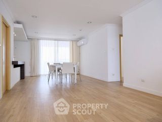 For rent 3 bedrooms apartment in Sathon, Bangkok
