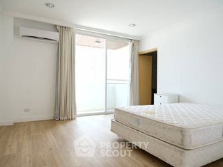 For rent 3 bedrooms apartment in Sathon, Bangkok
