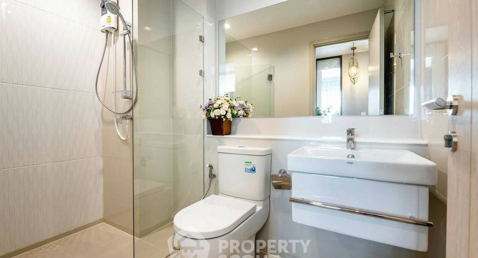 For rent 1 bed condo in Pathum Wan, Bangkok