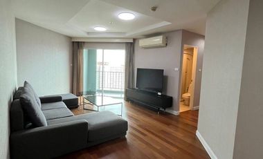 For rent 2 bedrooms condo in Huai Khwang, Bangkok