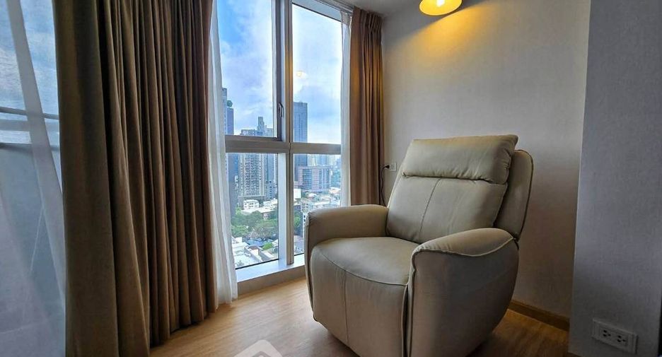 Condo en alquiler de 1 habitaciones en Khlong Toei, Bangkok
