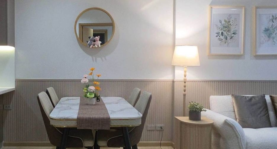 For rent 2 bedrooms condo in Khlong Toei, Bangkok