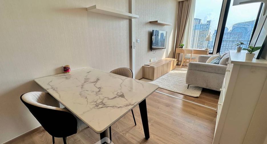 For rent 1 bed condo in Watthana, Bangkok