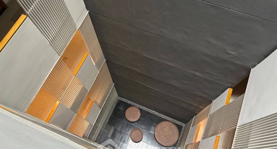 For rent 2 ベッドルーム condo in Watthana, Bangkok