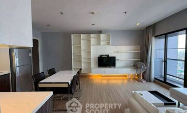 For rent 2 bedrooms condo in Khlong San, Bangkok