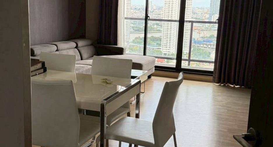 For rent 2 bedrooms condo in Khlong San, Bangkok