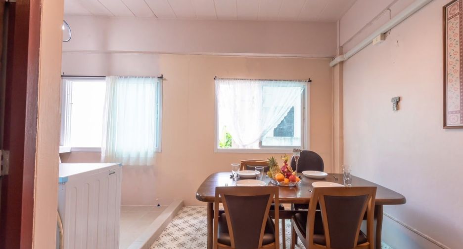 For rent 2 bedrooms townhouse in Thalang, Phuket