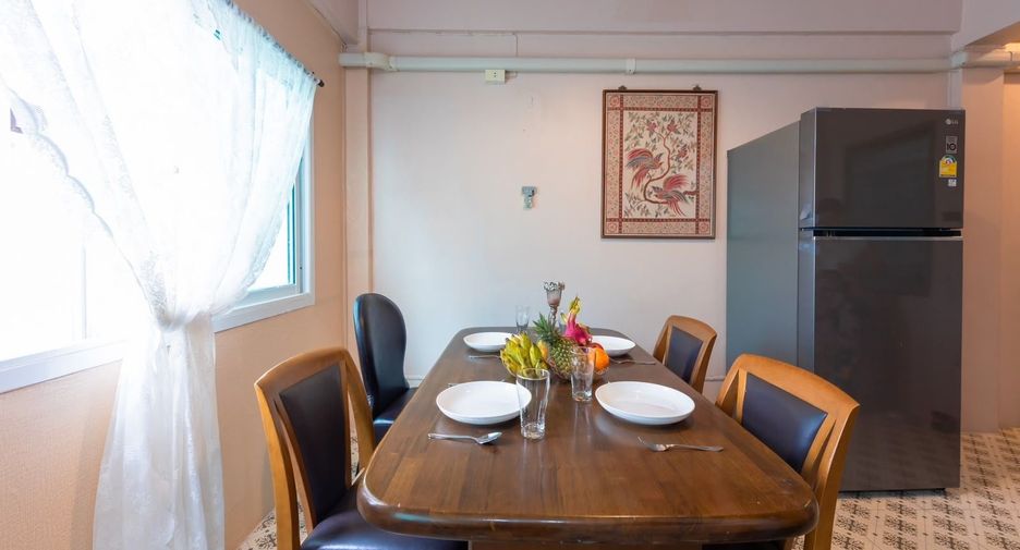 For rent 2 bedrooms townhouse in Thalang, Phuket