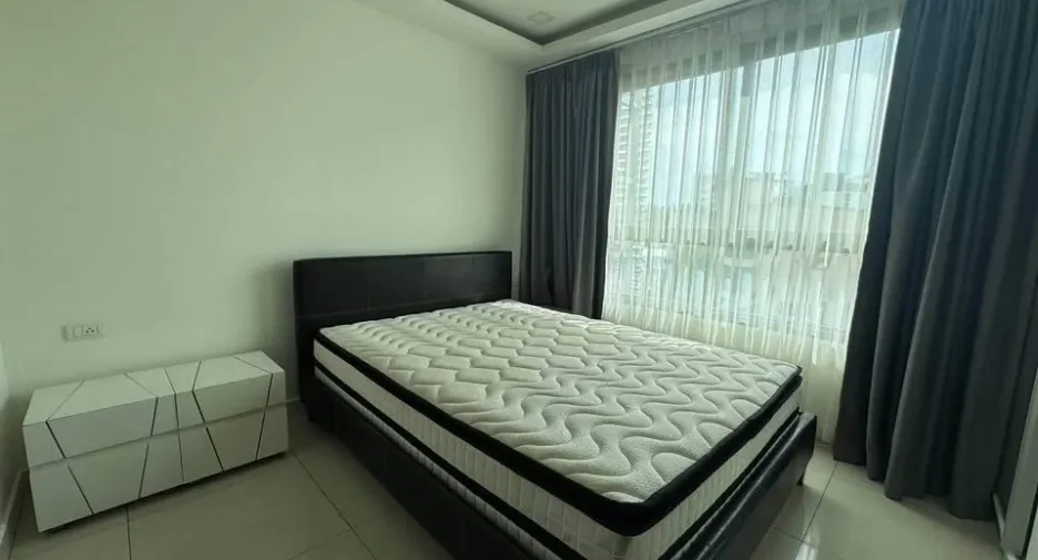 Продажа 2 спальни кондо в Банг Ламунг, Чонбури
