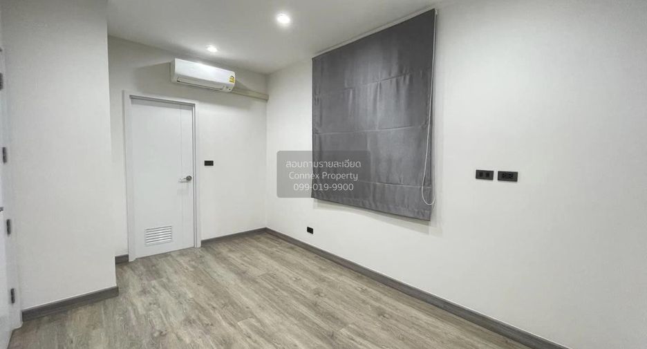 For rent 4 bedrooms townhouse in Bang Kruai, Nonthaburi