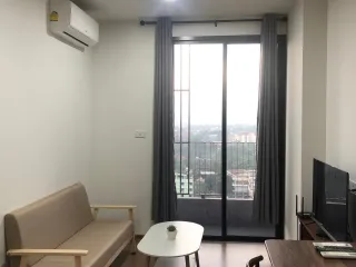 出租 1 卧室 公寓 在 Phasi Charoen, 曼谷