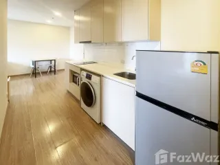 Condo en alquiler de 2 habitaciones en Bang Kapi, Bangkok