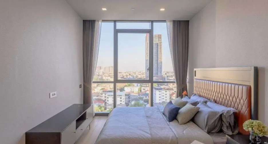 Condo en alquiler y en venta de 2 habitaciones en Watthana, Bangkok