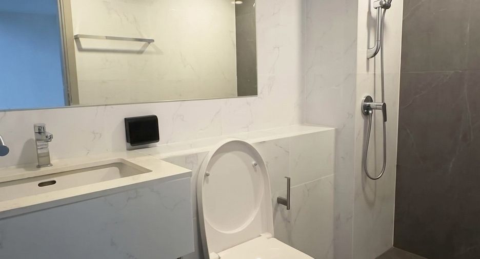 For rent 1 bed condo in Bang Phlat, Bangkok