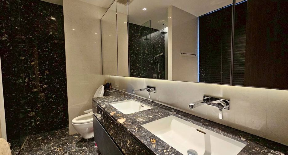 For rent and for sale 2 bedrooms condo in Khlong Toei, Bangkok