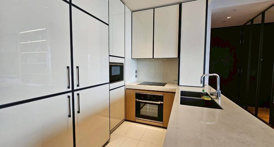 For rent and for sale 2 bedrooms condo in Khlong Toei, Bangkok