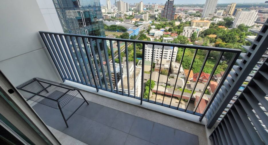 Wohnung zur Miete mit 2 Zimmer in Khlong Toei, Bangkok
