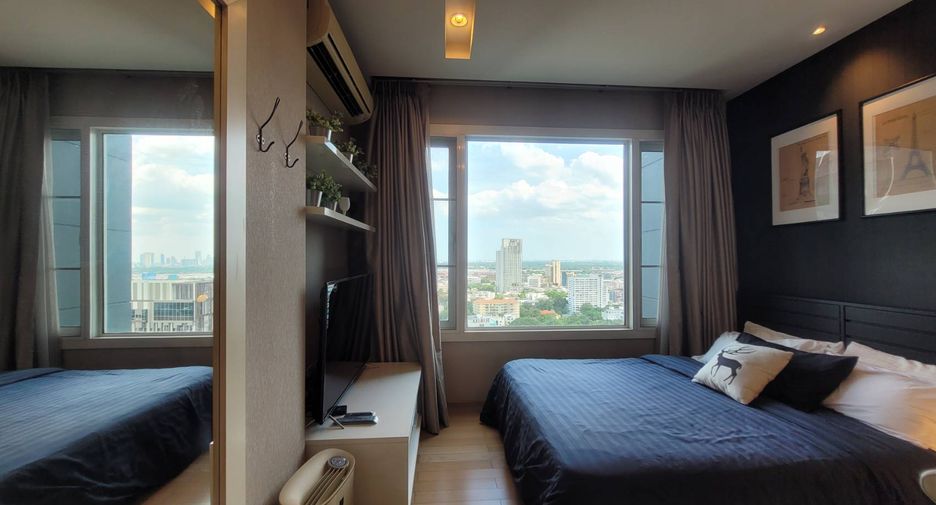 Wohnung zur Miete mit 2 Zimmer in Khlong Toei, Bangkok