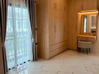 Haus zur Miete mit 3 Zimmer in Bang Lamung, Chonburi