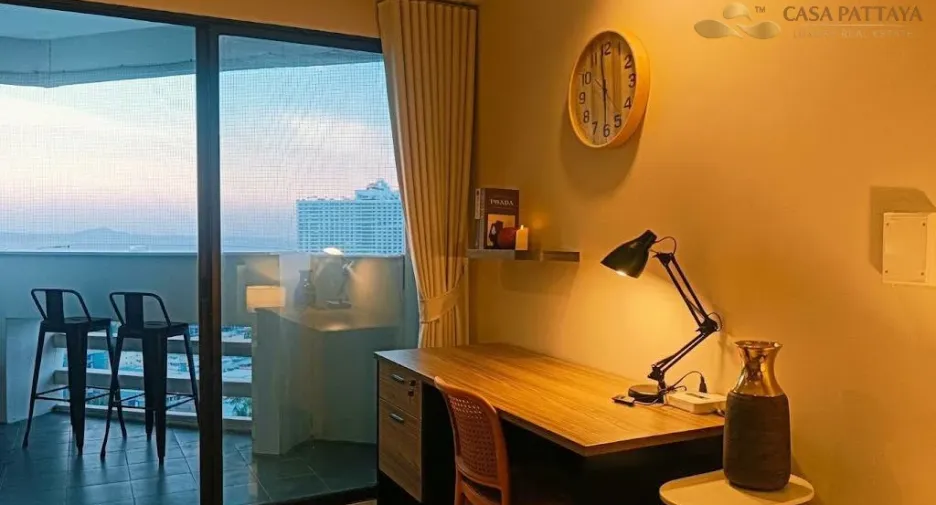 À vendre 2 chambres condo à Jomtien, Pattaya