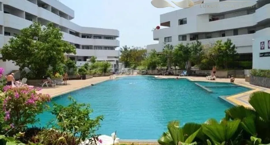 À vendre 2 chambres condo à Jomtien, Pattaya