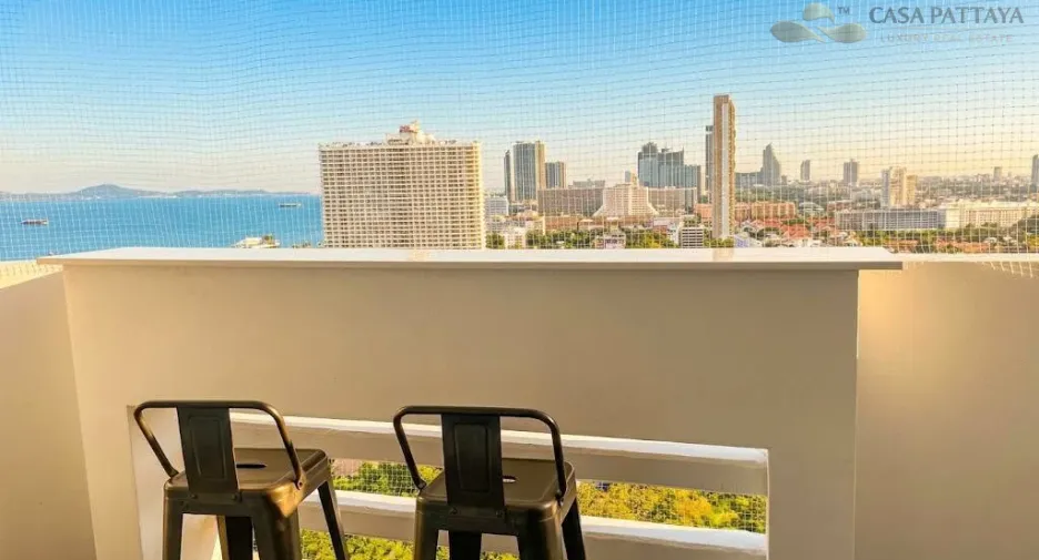 À vendre 2 chambres condo à Jomtien, Pattaya