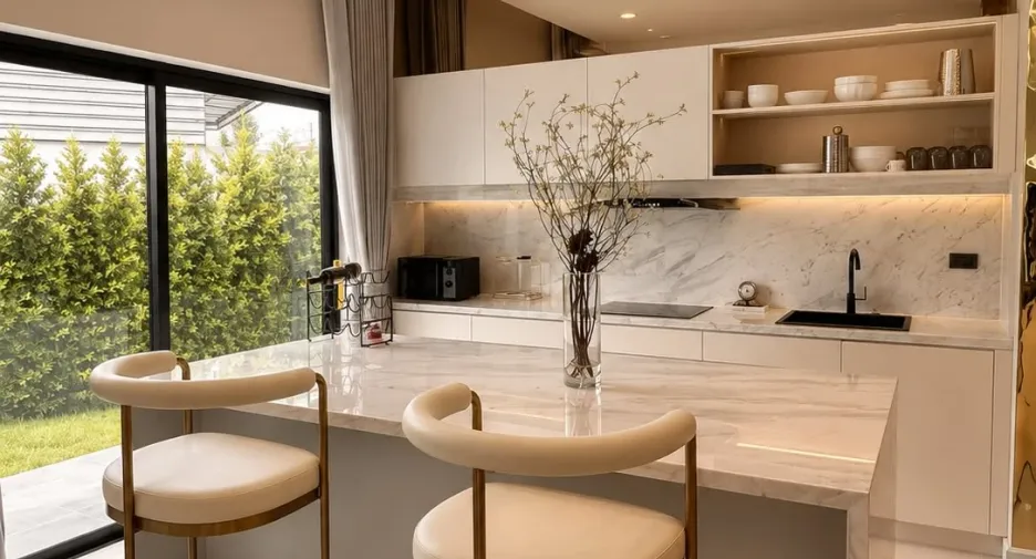 For rent 5 bedrooms villa in Huay Yai, Pattaya