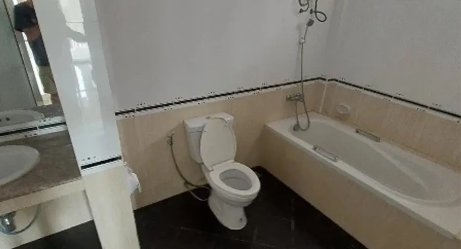 Haus zur Miete mit 3 Zimmer in Bang Lamung, Chonburi