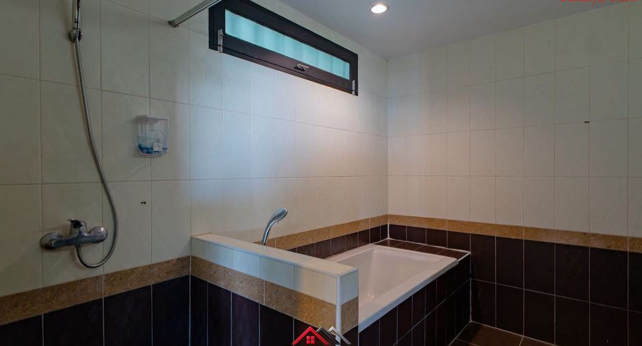 出售 1 卧室 公寓 在 Bang Lamung, Chon Buri