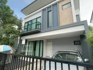 出售 和 出租 3 卧室 独立屋 在 Lam Luk Ka, Pathum Thani