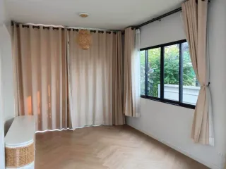出售 和 出租 3 卧室 独立屋 在 Lam Luk Ka, Pathum Thani