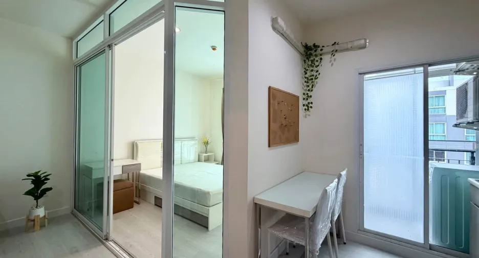 Wohnung zur Miete mit 1 Zimmer in Phutthamonthon, Nakhon Pathom