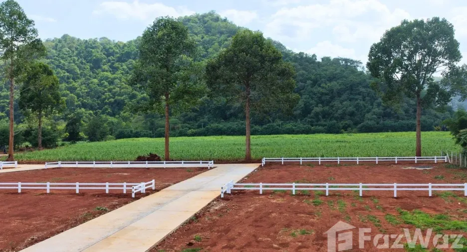 出售 土地 在 Pak Chong, Nakhon Ratchasima