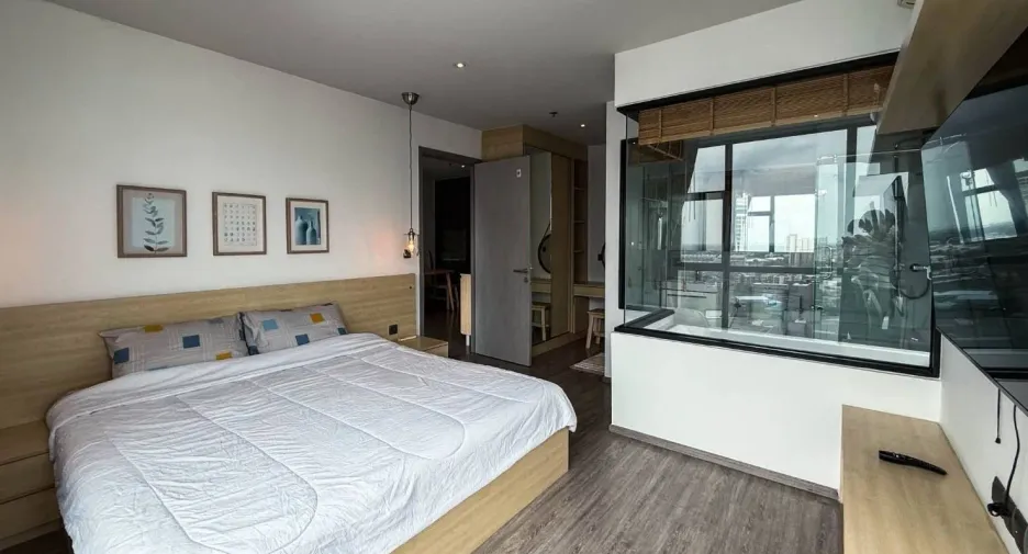 For rent 2 ベッドルーム condo in Watthana, Bangkok