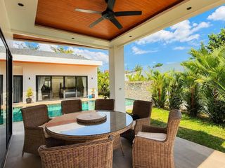 For rent 4 bedrooms villa in Mueang Phuket, Phuket