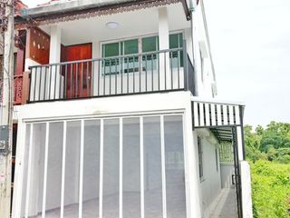 For sale 2 bedrooms townhouse in San Kamphaeng, Chiang Mai