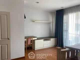 Reihenhaus zur Miete mit 3 Zimmer in Chom Thong, Bangkok