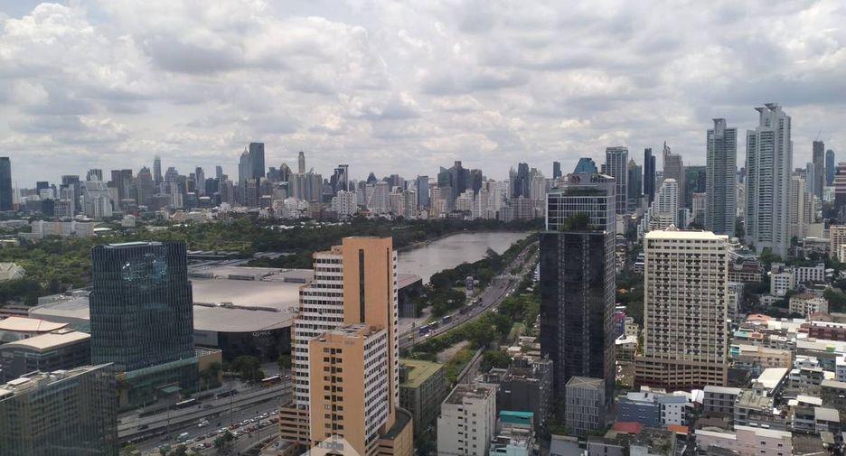 Wohnung zur Miete mit 2 Zimmer in Khlong Toei, Bangkok