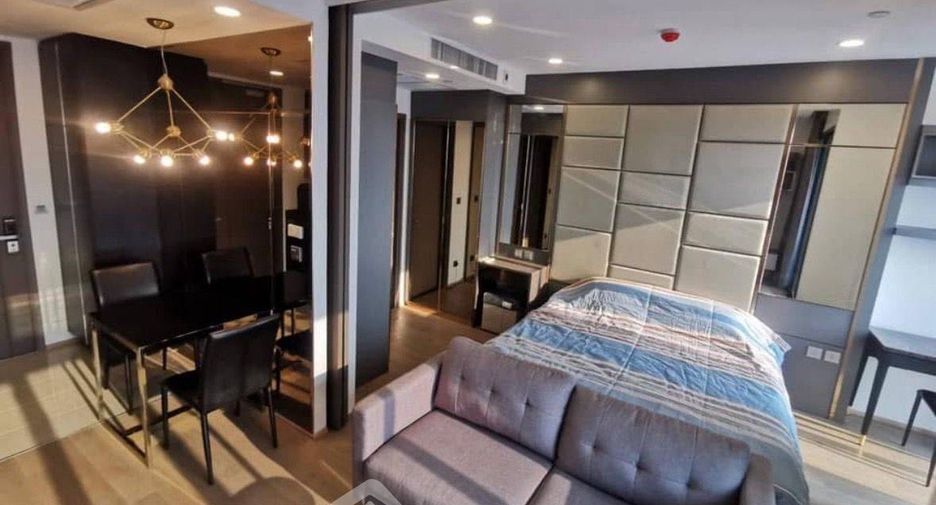 For rent 1 Beds condo in Bang Rak, Bangkok