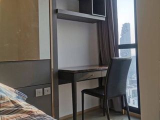 Condo en alquiler de 1 habitaciones en Bang Rak, Bangkok