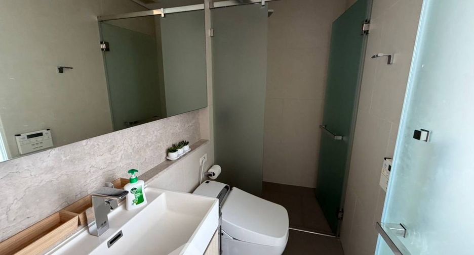 Condo en venta de 2 habitaciones en Khlong Toei, Bangkok