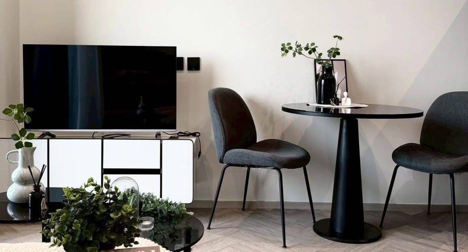 For rent and for sale 1 bed condo in Khlong San, Bangkok