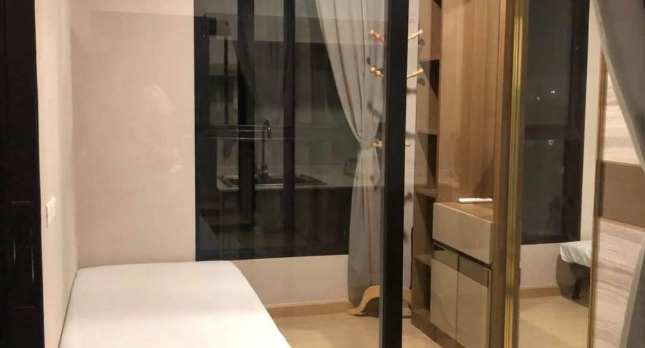 For rent and for sale 2 bedrooms condo in Phra Khanong, Bangkok