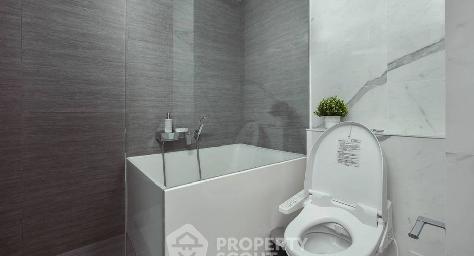 À vendre 1 chambre condo à Watthana, Bangkok